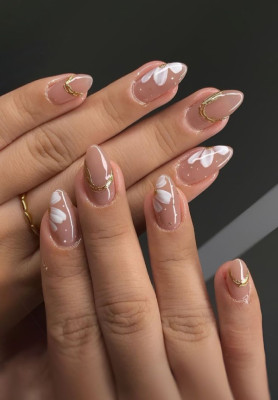 Acrylic Gel Nail Extension – Long Lasting Nail Enhancement Bali