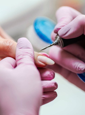 Acrylic Gel Removal – Safe Nail Extension Removal Bali