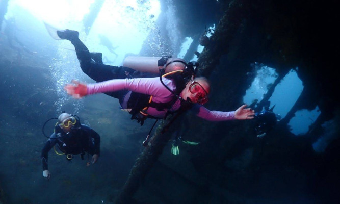 Advance Dive