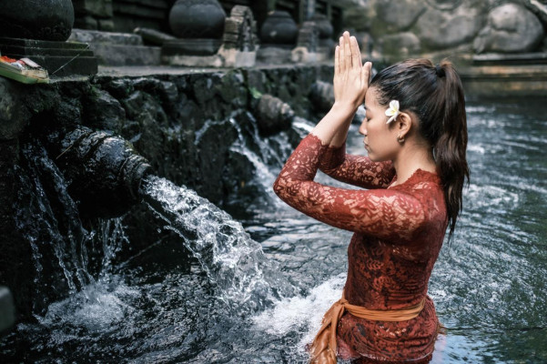Adventure & Serenity: Ubud Rafting, Swing & Spiritual Journey