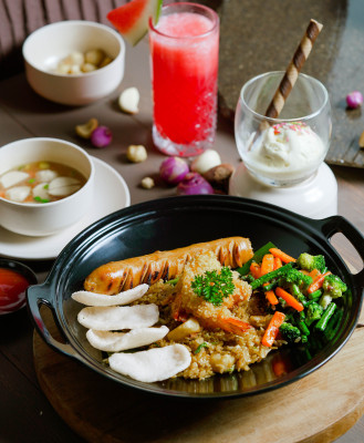 Bale Udang Mang Engking Kuta Bali