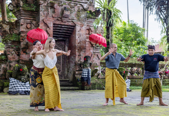 Bali Cultural Workshop at Arma Museum