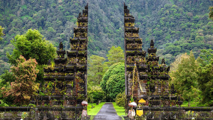 Bali Handara Gate Tour