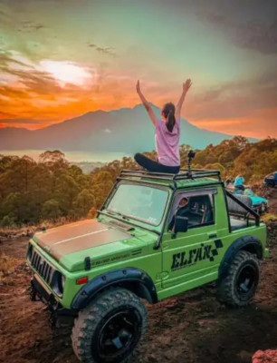 Bali Jeep Sunrise Tour – Mount Batur 4WD Adventure
