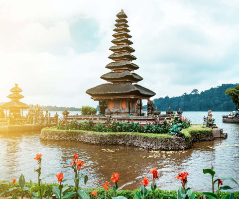 Bali Royal Heritage & Scenic Temples Tour