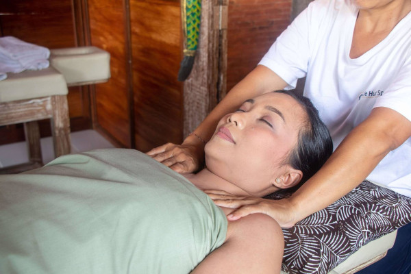 Balinese Traditional Double Massage