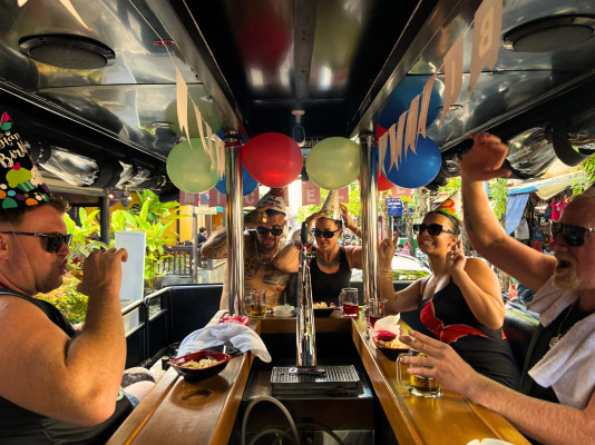 BEER BUS PARTY
