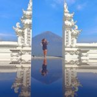 Discovering Sweet Secrets: The Magic Gate Tour