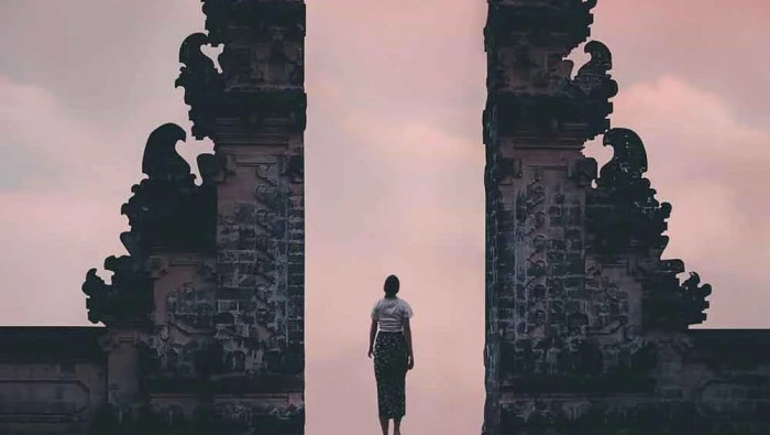 East Bali Highlights: Spiritual Sites & Coastal Beauty