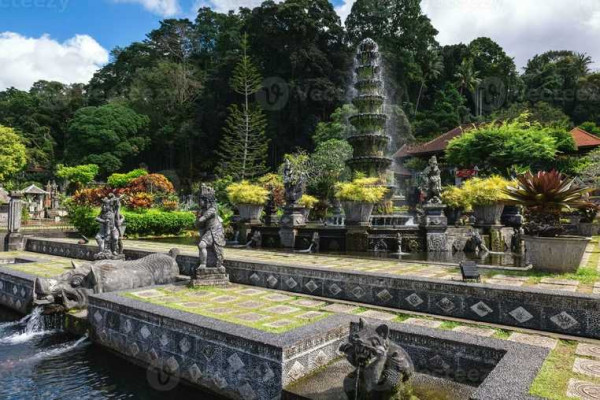 East Bali Tour: Tirta Gangga Day Trip
