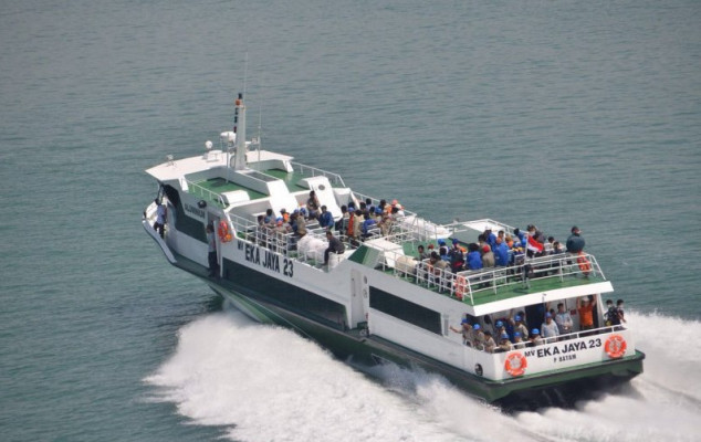 EKA JAYA FAST BOAT