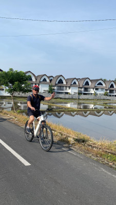 Electric bike tour to Tegallaang Rice Terrace