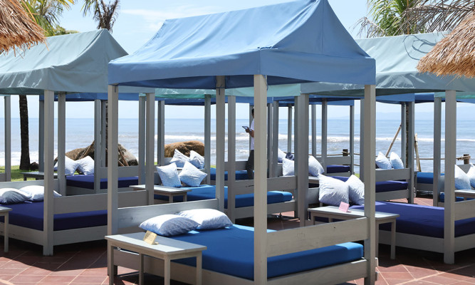 GARDEN CABANA