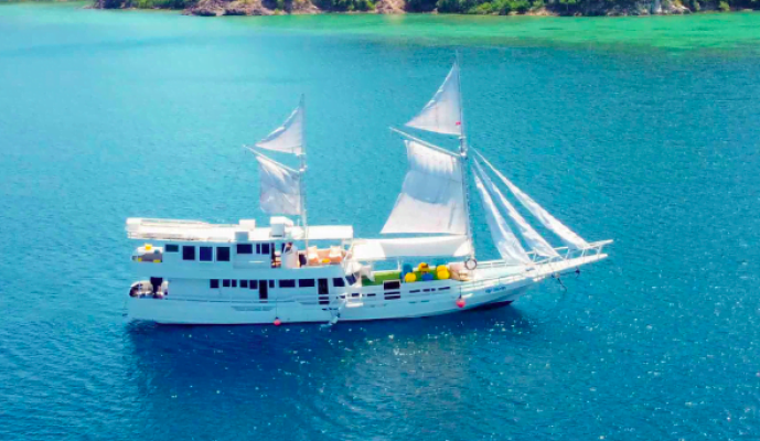 GIONA 3D2N KOMODO TOUR