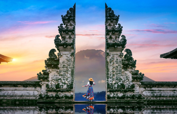Heaven Gate and Ancient Village