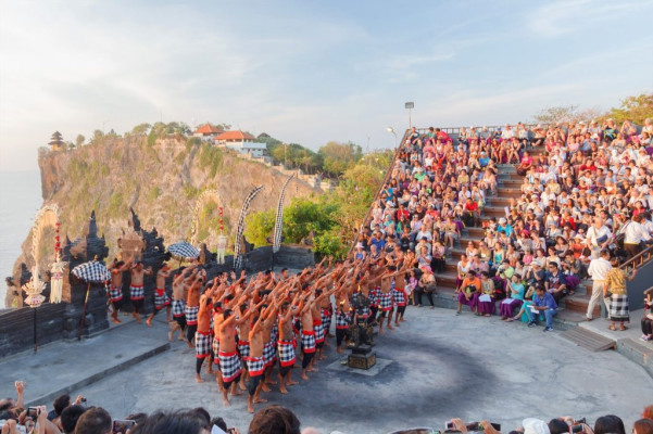 Kecak Fire Dance Ticket At Uluwatu Temple