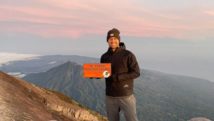 MOUNT AGUNG SUNRISE TREKKING TOUR