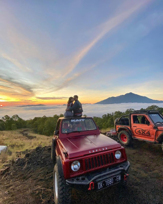 Mount Batur Jeep Day Tour – Black Lava & Black Sand