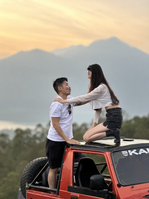 Mount Batur Jeep Sunrise Black Lava And Kintamani Cafe
