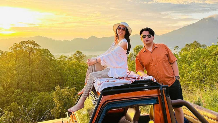 Mount Batur Sunrise Jeep Tour with Instagrammable Kintamani Cafe