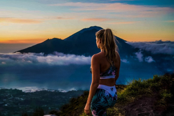MOUNT BATUR SUNRISE TREKING COMBINE TELAGA WAJA RAFTING