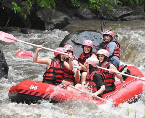 Mount Batur Sunrise Trekking (1.717 MDPL) Ayung River Rafting – Include Hotel Transfer