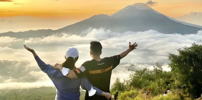 MOUNT BATUR SUNRISE TREKKING & TUKAD CEPUNG