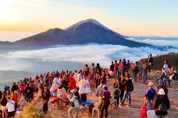 Mount Batur trekking