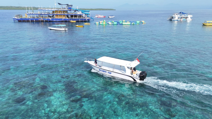 THREE POINT SNORKELING