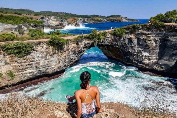 Nusa Penida West & East Island