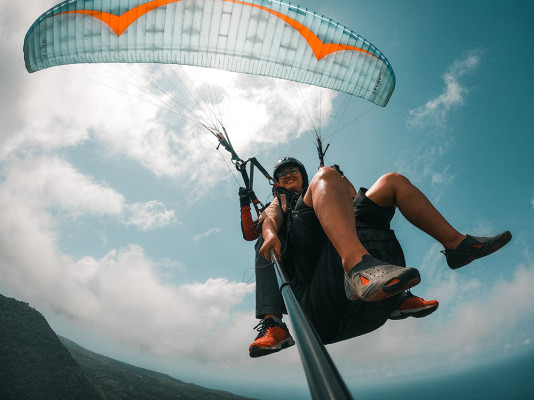 Paragliding Experience in Nusa Penida Bali
