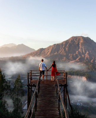 Pinggan Sunrise view With 4WD Jeep + Hot Spring – All Inclusive Tour​