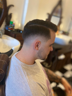 Pit Stop - Haircut & Beard Trims