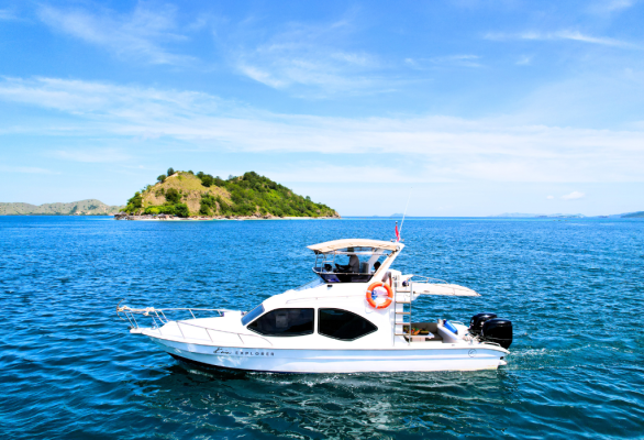 Private One Day Tour by Speed Boat