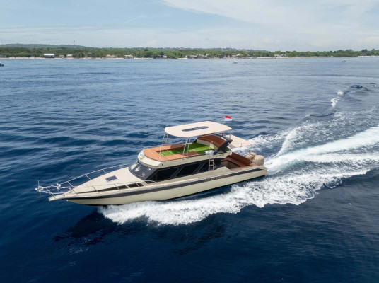 Private Premium Yacht Snorkeling