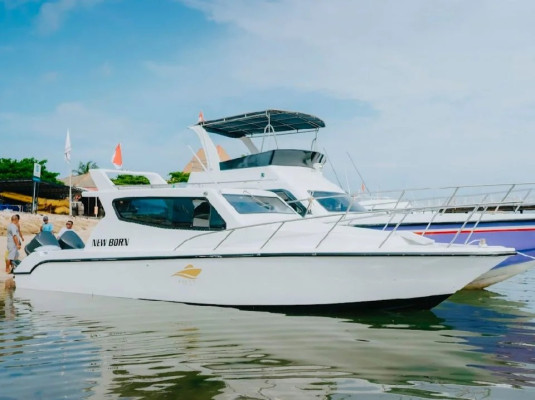 Private Yacht 2 Hours Sunset Cruise Nusa Dua Area
