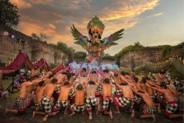 Skip the Line: Fast-Track Your Entry to GWK Cultural Park!