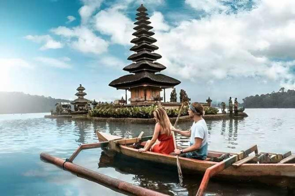 Soul of Bali : Ulun Danu Temple, Jatiluwih, and Taman Ayun Royal Garden