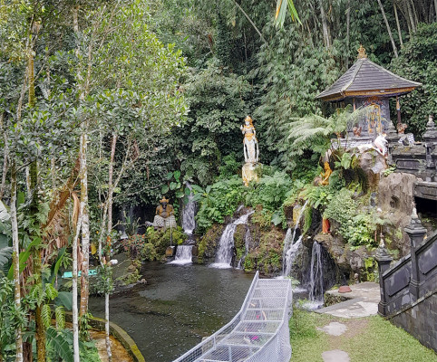 Spiritual Cleansing Tour by The Lava