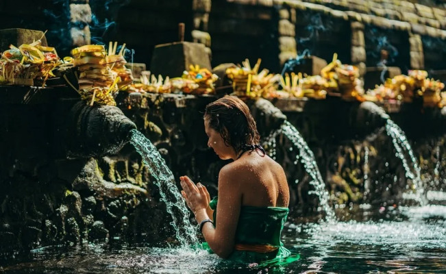 Tirta Empul Healing & Purification Tour