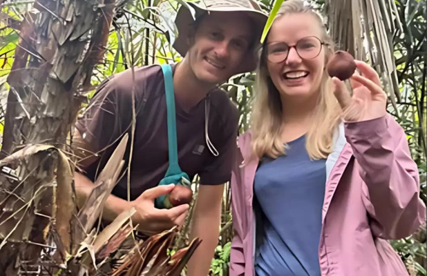 Tour of Salak Plantation