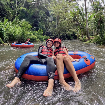 Ubud Tranquil Thrill: Pakerisan Jungle Lazy River Tubing in Bali