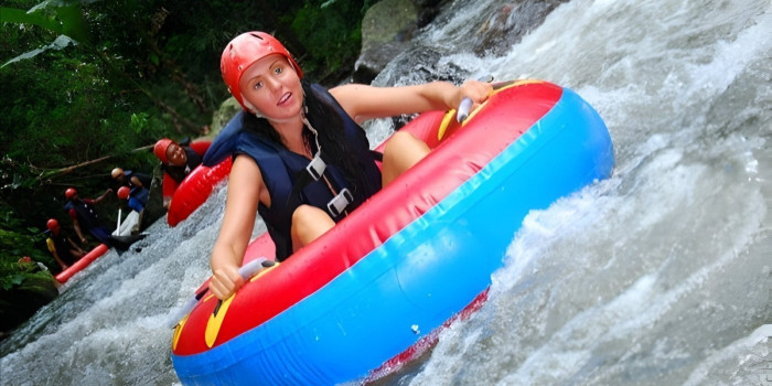 Ubud Tranquil Thrill: Pakerisan Jungle Lazy River Tubing in Bali