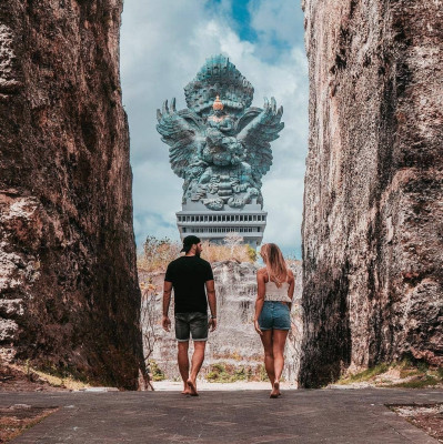 Uluwatu Temple & Kecak Fire Dance Show