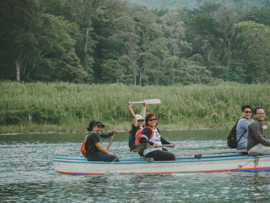 Waterfalls Tour and Canoeing Activities