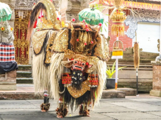 Witness Bali’s Legendary Barong Show at Batubulan Village